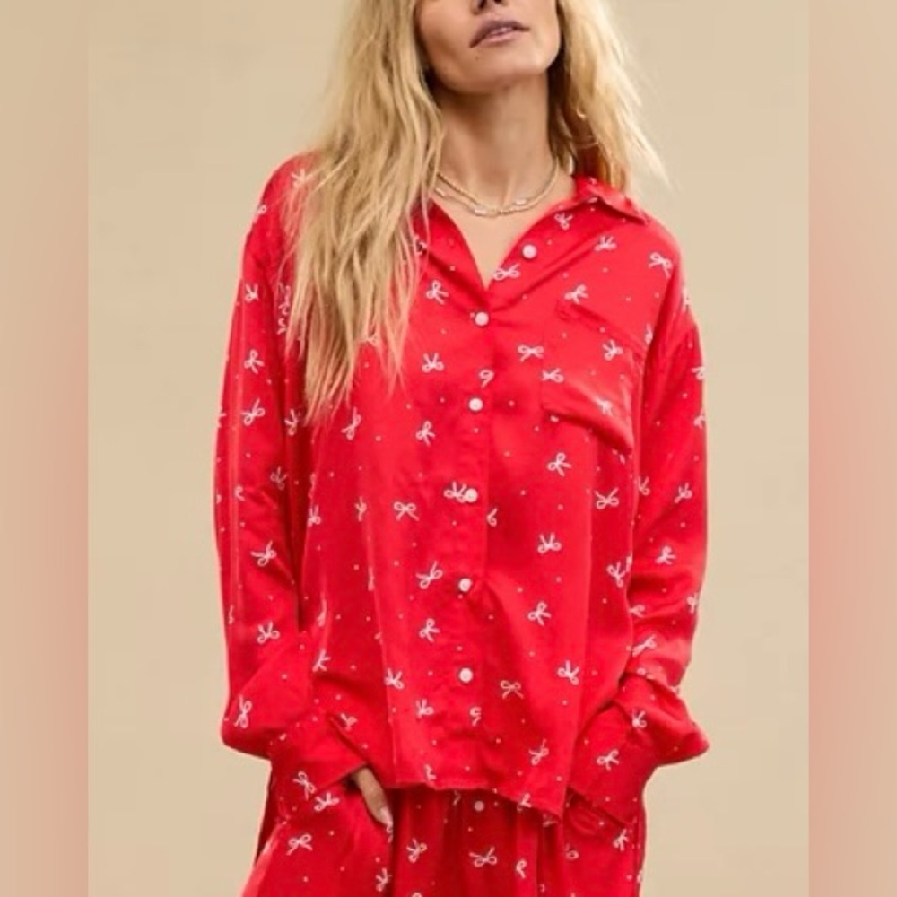 NWT Aerie off duty satin pajama shirt women’s XXS oversized button pj bows red